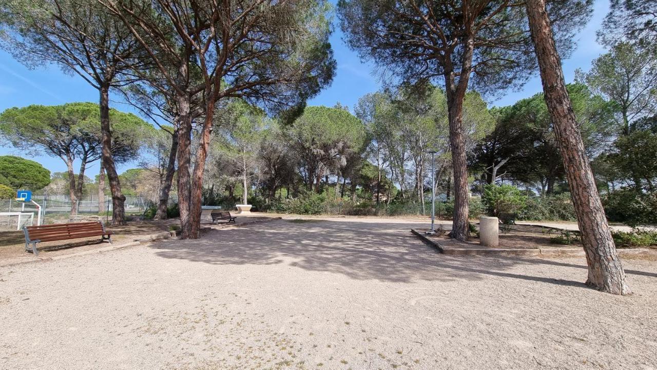 Chez K&D Studio Nature Avec Piscine St Raphael Saint-Raphaël Kültér fotó